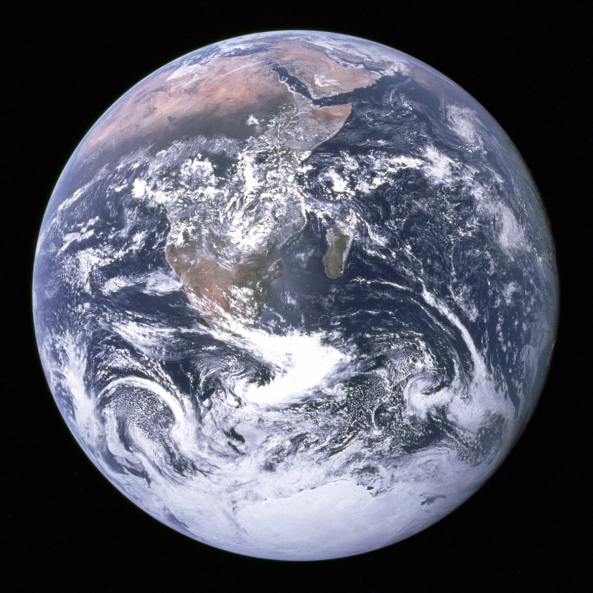 The Earth seen from Apollo 17 (NASA, public domain)